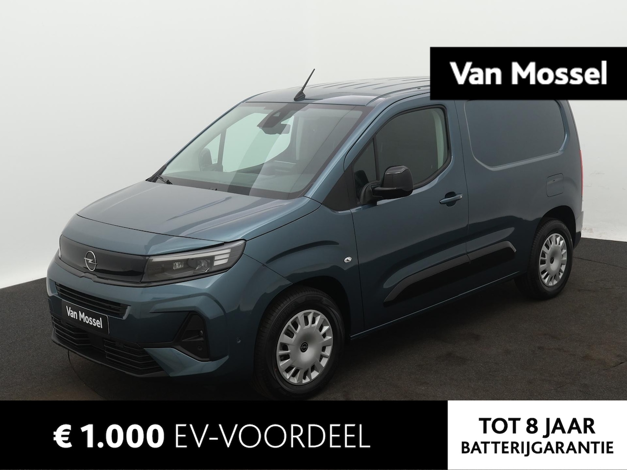Opel Combo Electric - 136 L1 50kWh | Navigatie | Camera | Laadruimte Betimmering | DEMO SALE | - AutoWereld.nl