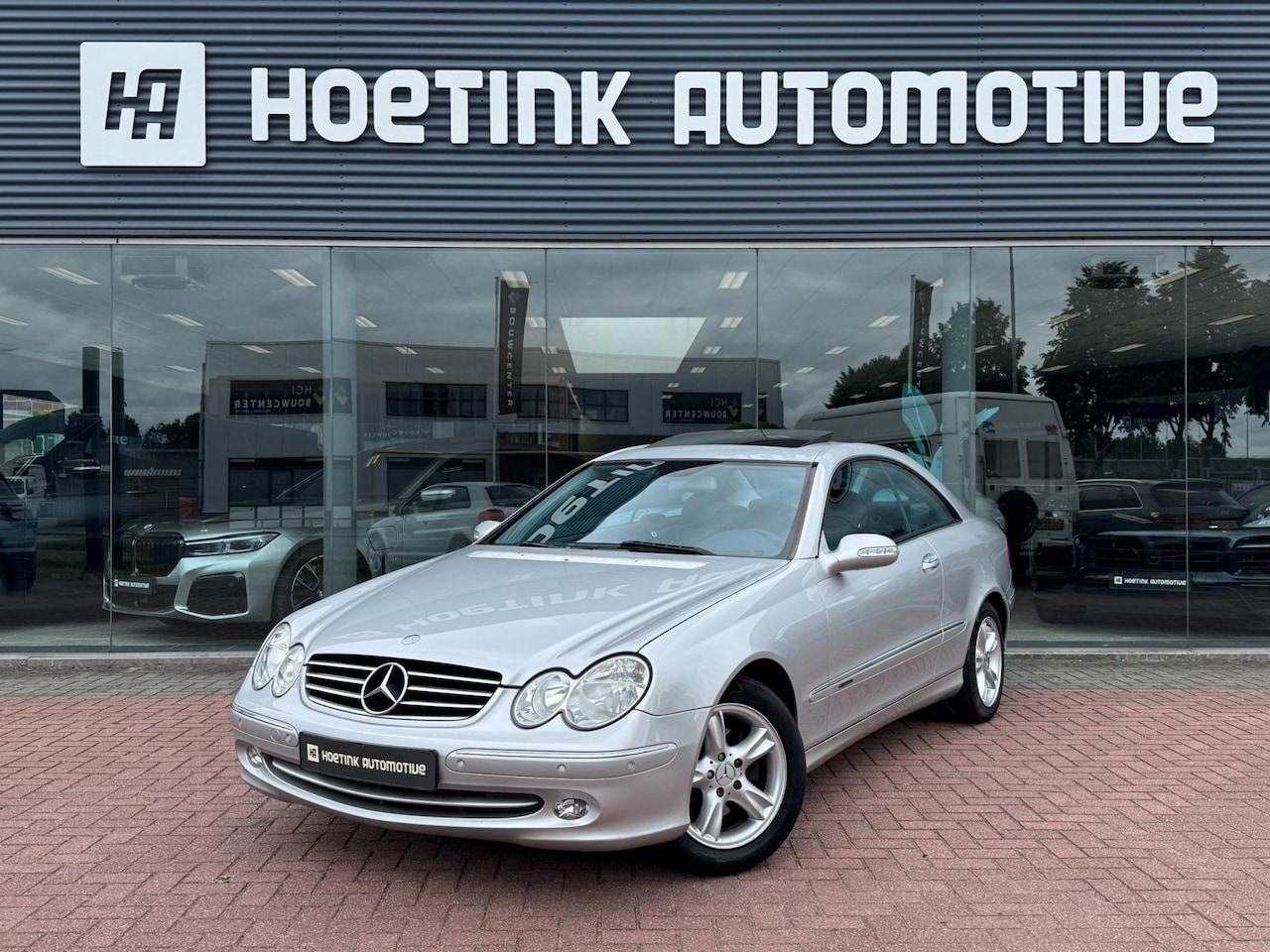 Mercedes-Benz CLK-klasse Coupé - 200 K. Elegance | Nieuwstaat | Youngtimer | Schuifdak - AutoWereld.nl