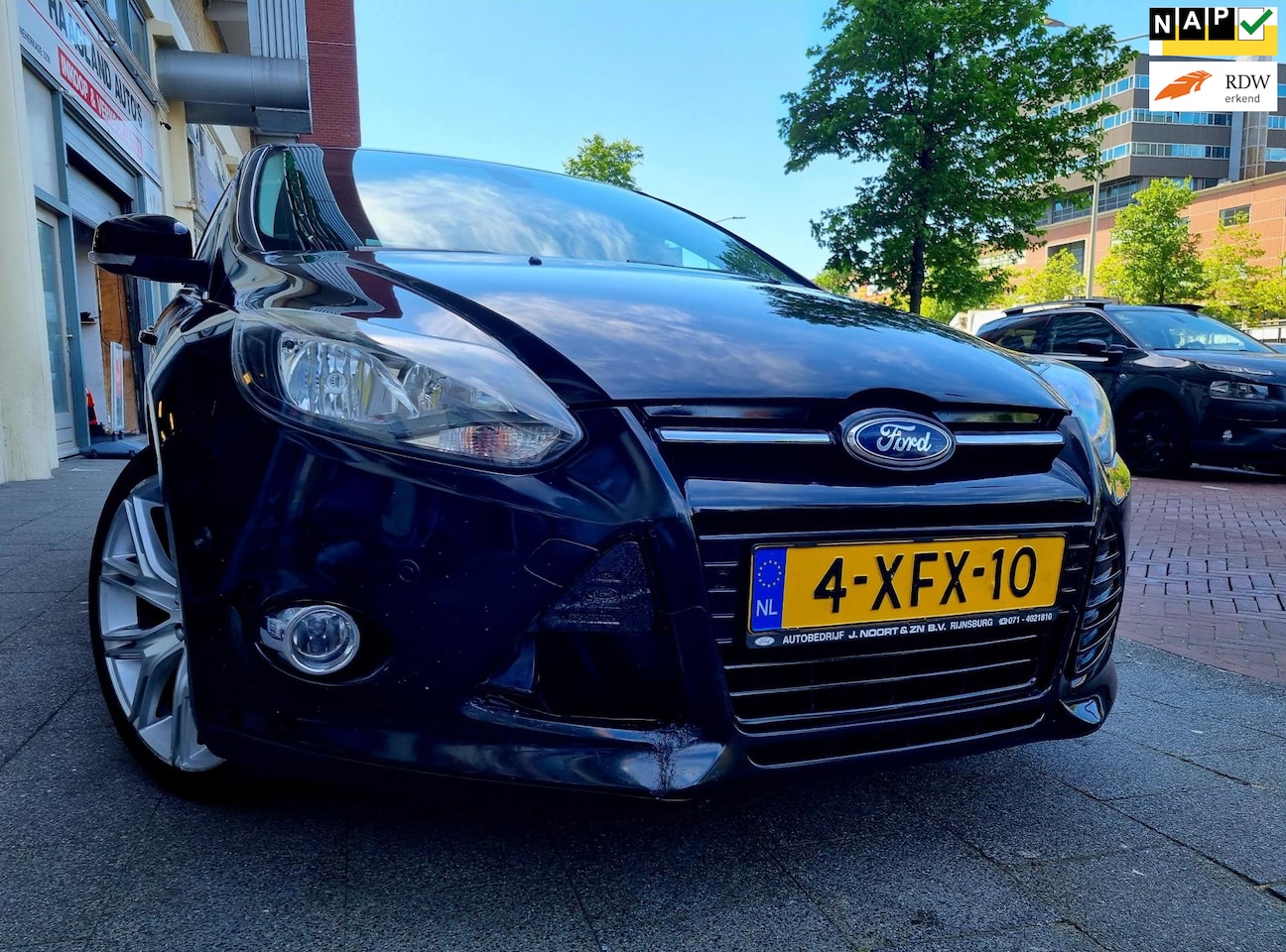 Ford Focus - 1.0 EcoBoost Edition Plus Navi Pdc Keyless - AutoWereld.nl