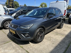 SEAT Arona - 1.0 TSI 116pk 6-bak Led Koplampen Adaptive Cruise