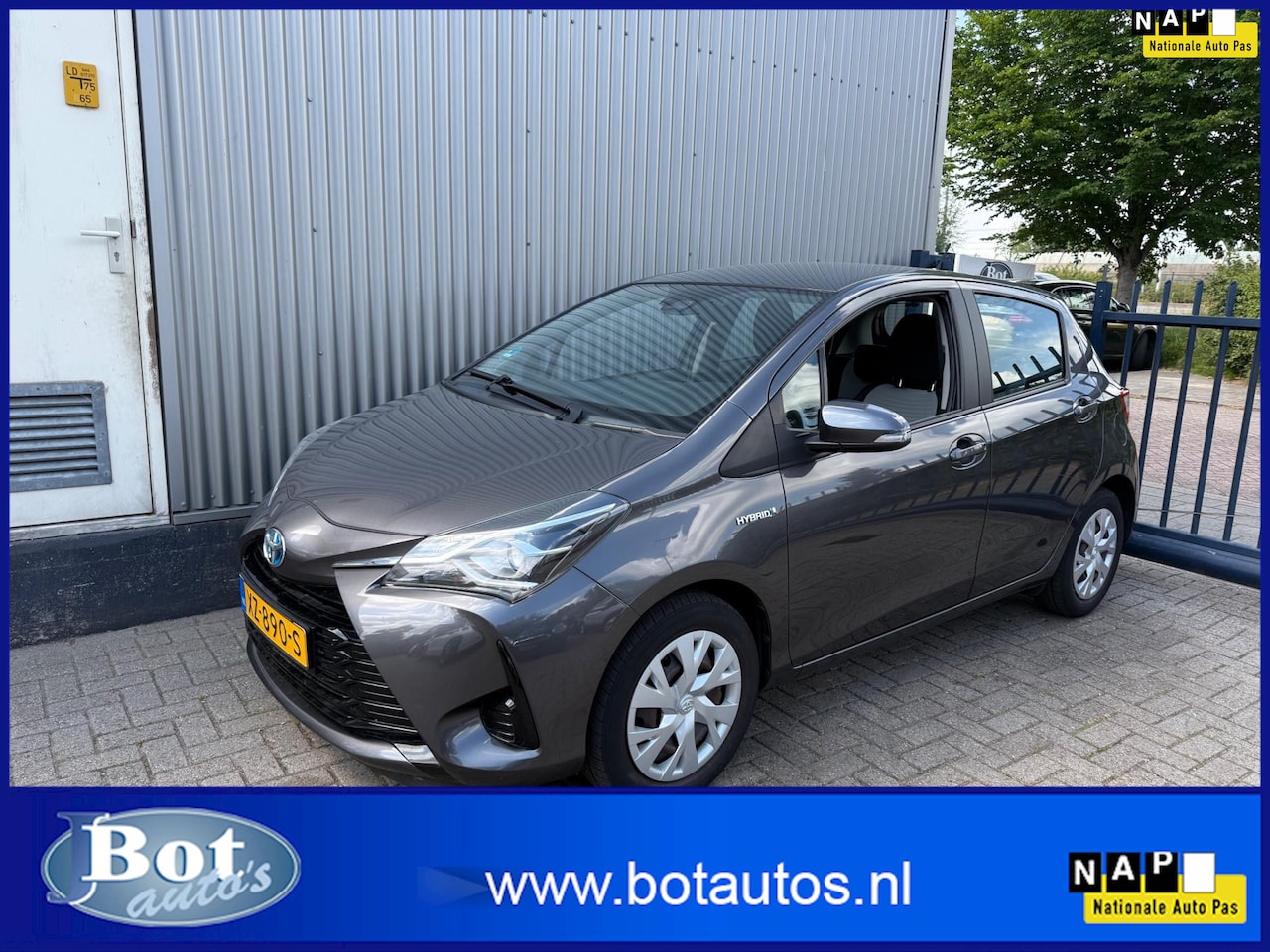 Toyota Yaris - 1.5 Hybrid Aspiration 1.5 Hybrid Aspiration - AutoWereld.nl