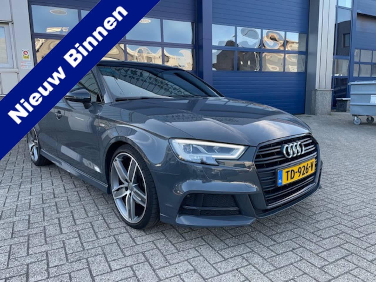 Audi A3 Limousine - 1.5 TFSI CoD Sport S Line Edition 1.5 TFSI CoD Sport S Line Edition - AutoWereld.nl