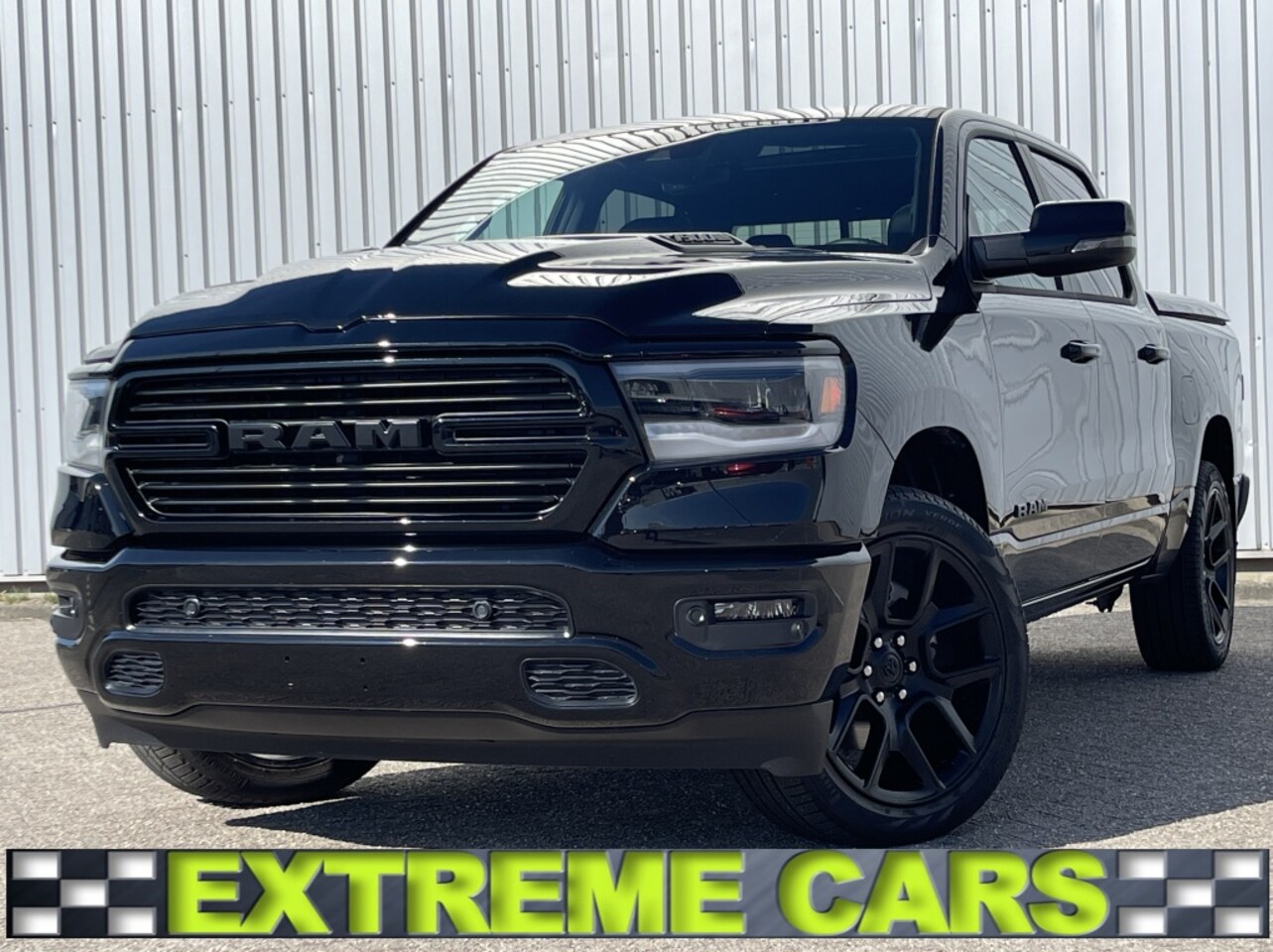 Dodge Ram Pick Up - 1500 4x4 Crew Sport Rijklaar - AutoWereld.nl
