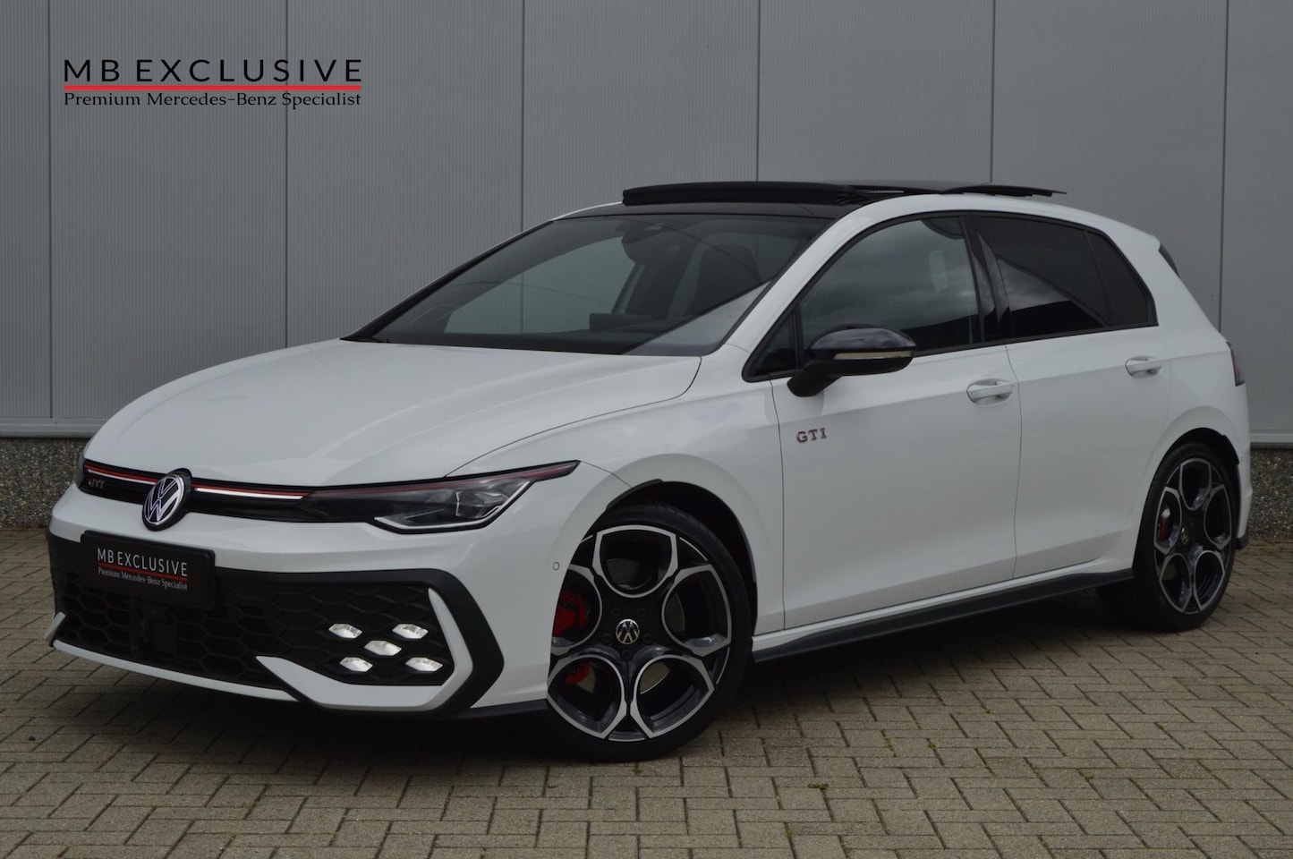 Volkswagen Golf - 8.5 2.0 TSI GTI Facelift DSG7 265PK (2024) - AutoWereld.nl
