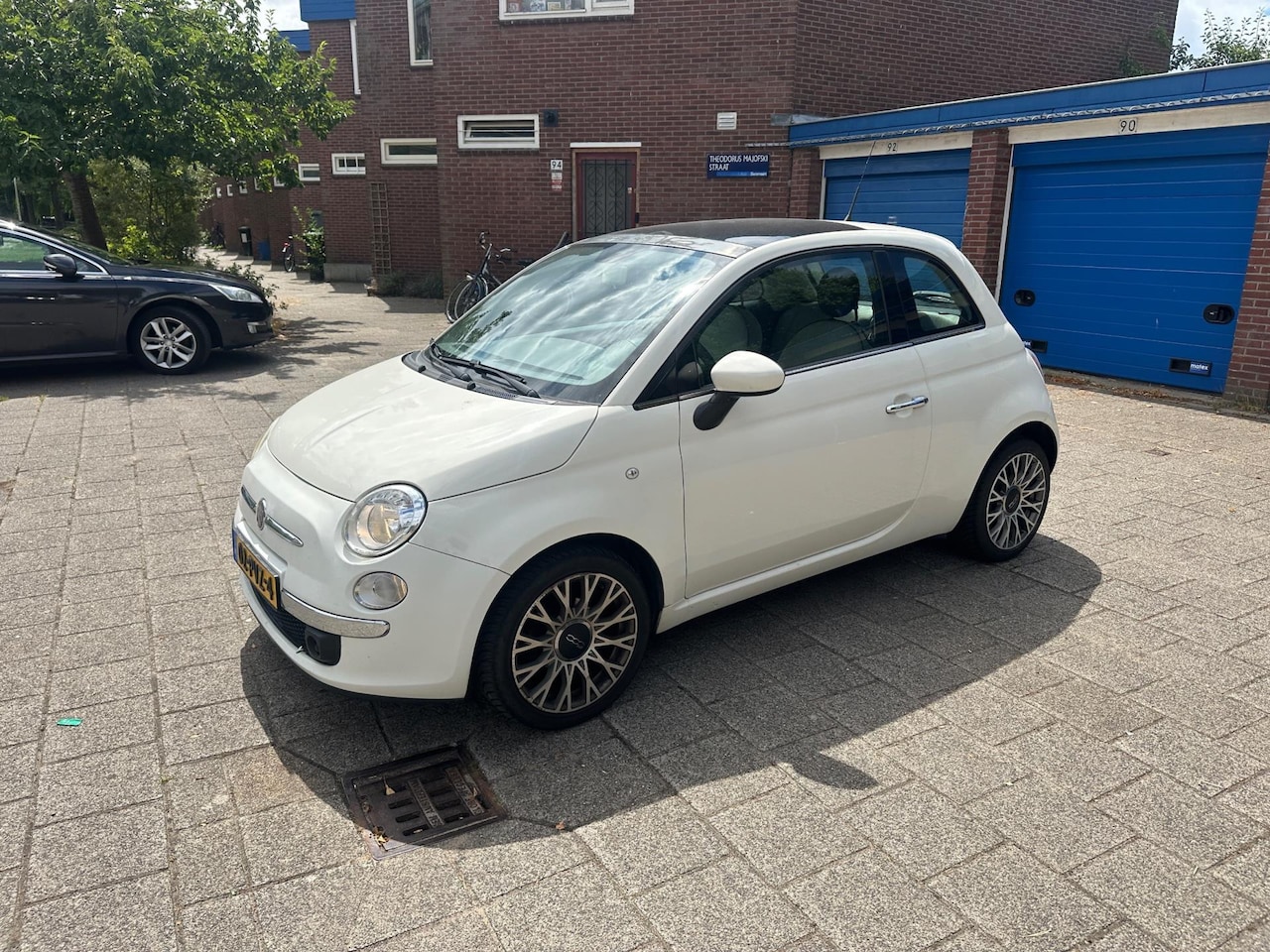 Fiat 500 - 1.2 Sport Automaat Panorama Airco - AutoWereld.nl
