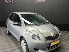Toyota Yaris - 1.3 VVTi Terra | Nieuwe APK |