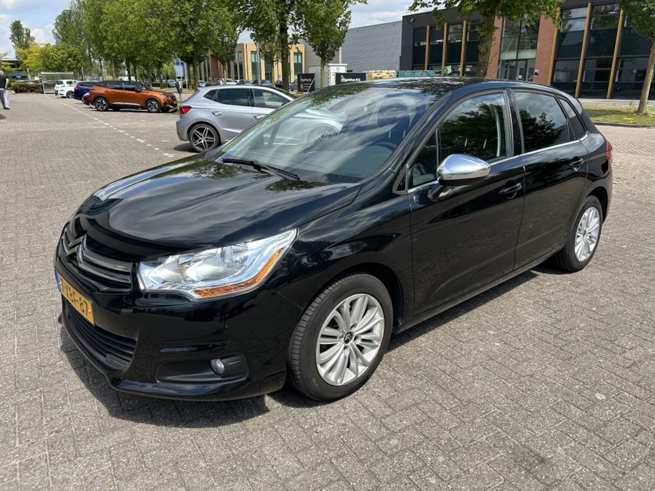 Citroën C4 - 1.2 PureT. Exclusive 131 PK 1e EIG DEALER NAP! - AutoWereld.nl