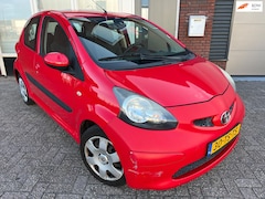 Toyota Aygo - 1.0-12V + / 5DRS / Airco / NAP