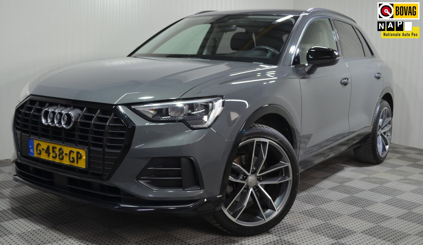 Audi Q3 - 35 TFSI Advanced / 150pk / Carplay / Cruise / Black edition. - AutoWereld.nl