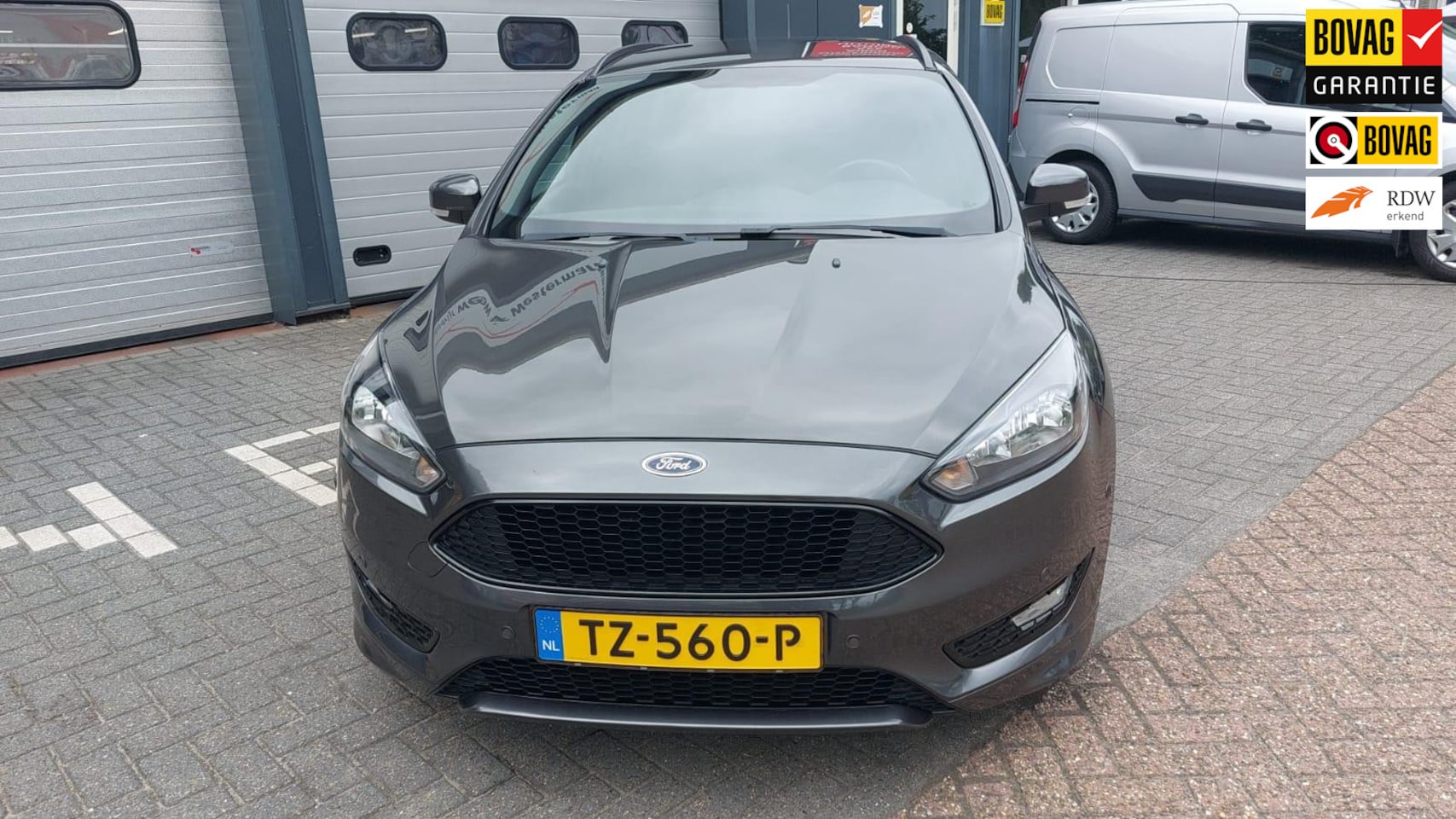 Ford Focus Wagon - 1.0 st line Station - AutoWereld.nl
