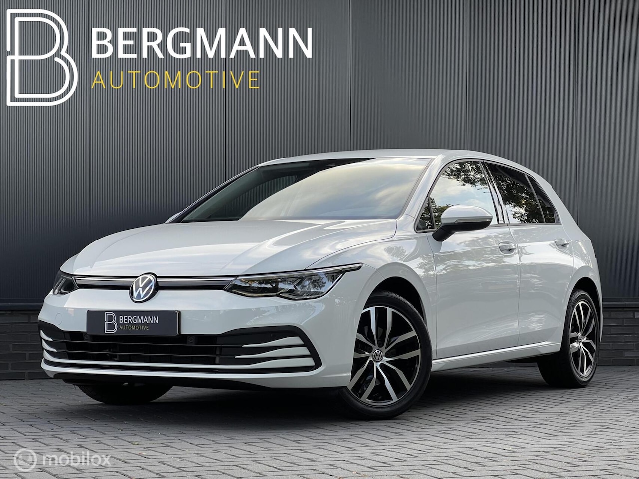 Volkswagen Golf - 1.5 TSI 130PK|ACC|sfeer|stoelverwarming|17 - AutoWereld.nl