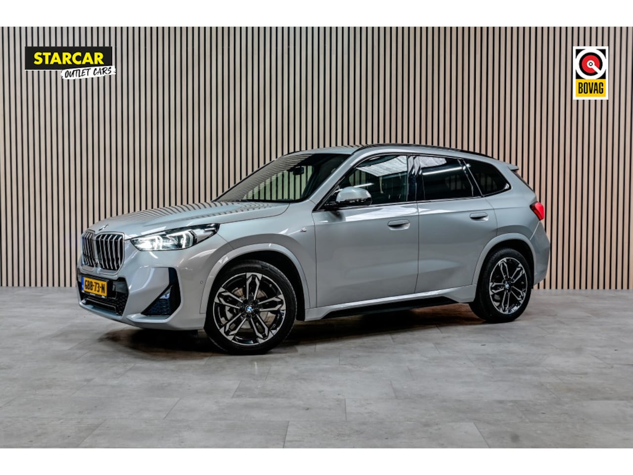 BMW X1 - 18i sDrive M-Pack|Leer|Pano|HK|Massage|Trekhaak - AutoWereld.nl
