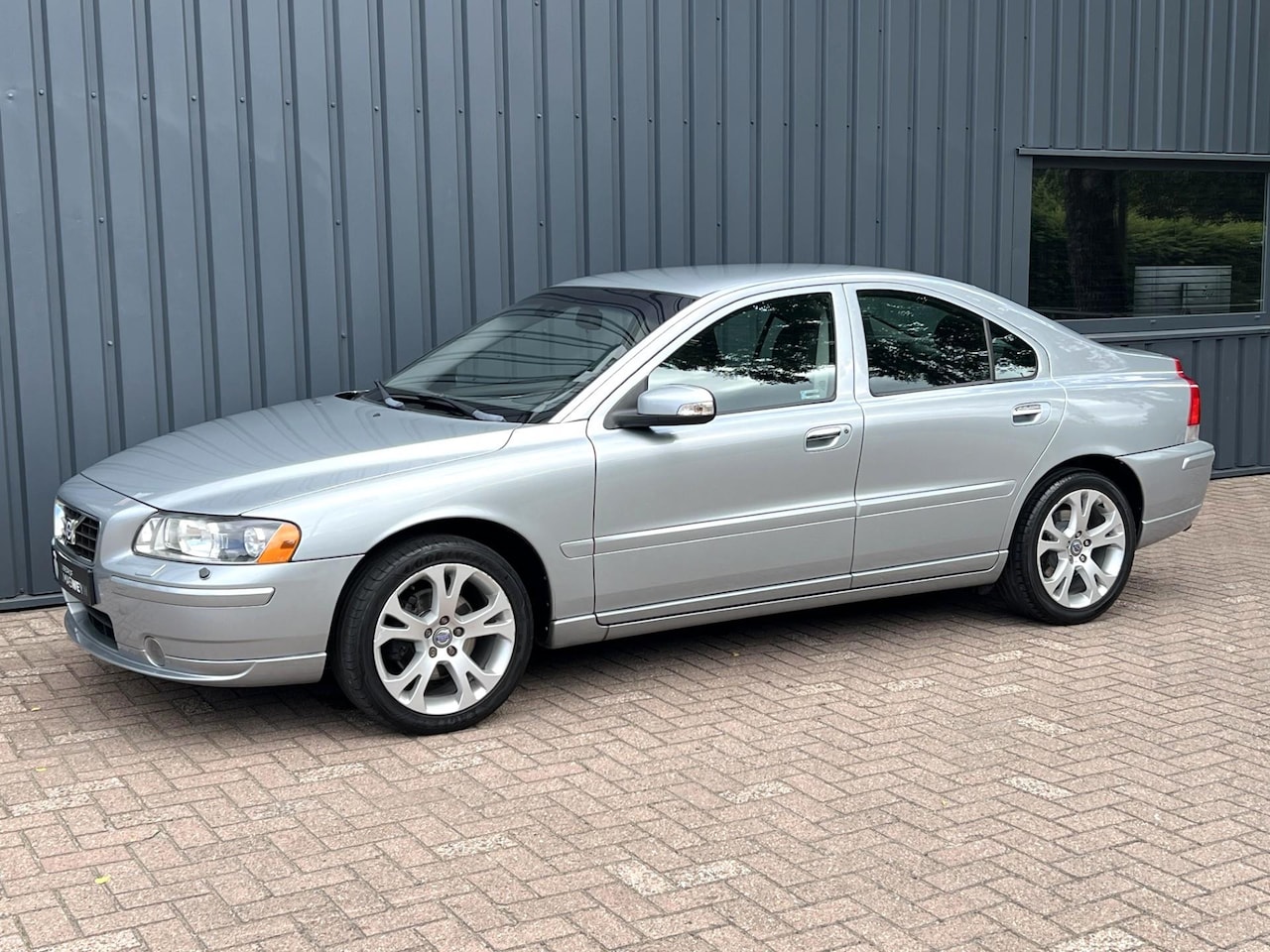 Volvo S60 - 2.4i 170 pk Summum DEALER ONDERHOUDEN!/YOUNGTIMER!/ - AutoWereld.nl