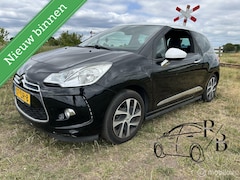 Citroën DS3 - 1.2 VTi Chic AIRCO NAVI CRUISE APK LEES TEKST