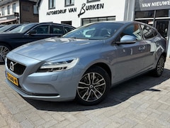 Volvo V40 - 1.5 T2 Momentum automaat, Navigatie, Stoelverwarming, Climate control