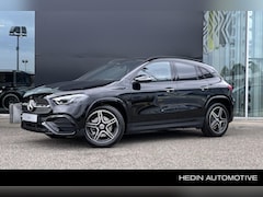 Mercedes-Benz GLA-Klasse - GLA 180 Automaat Business Solution AMG | Premium Plus Pakket | Nightpakket | Trekhaak