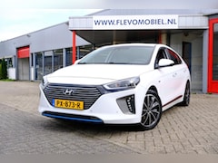 Hyundai IONIQ - 1.6 GDi Premium Aut. Pano|Leder|Navi|Cam