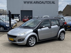 Smart Forfour - 1.0 pure 5-DEURS, 143.402 KM NAP, APK TOT 05-06-26, STUURBEKRACHTIGING, ELEK-RAMEN, RADIO