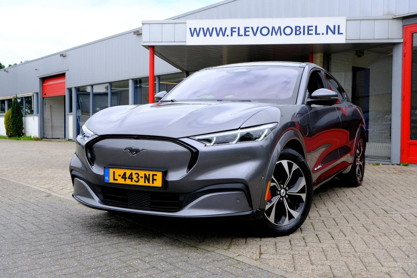 Ford Mustang Mach-E - Extended First Edition AWD 98 kWh Aut. Leder|Navi|B&O|Pano|LMV - AutoWereld.nl