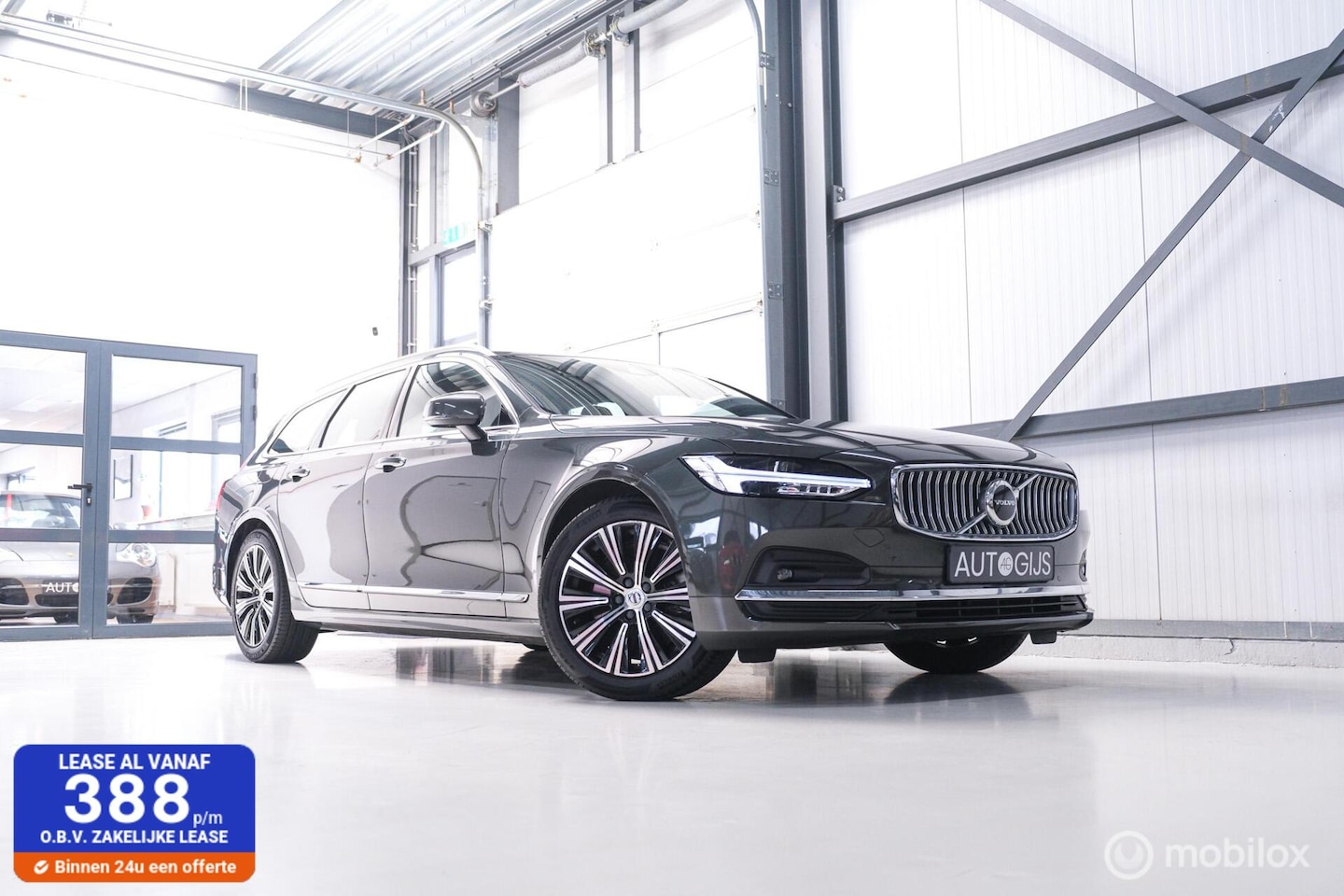 Volvo V90 - 2.0 B4 Business Pro | Massage | Trekhaak | Stoelkoeling | Pine grey | NL auto NAP | Camera - AutoWereld.nl