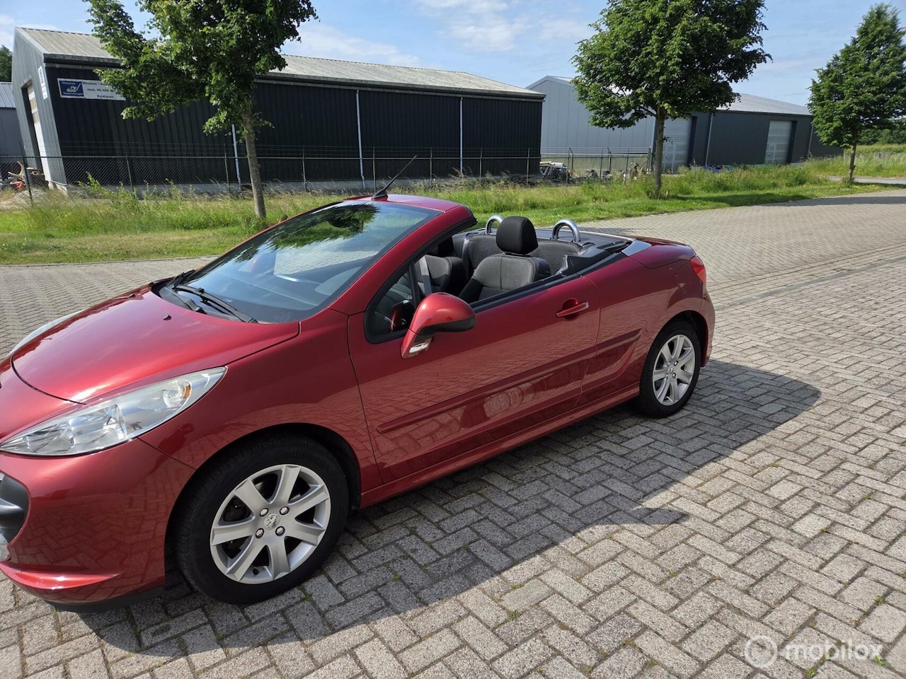 Peugeot 207 CC - 1.6 VTi 1.6 VTi - AutoWereld.nl