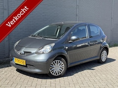 Toyota Aygo - 1.0-12V + LEES BESCHRIJVING