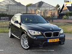 BMW X1 - SDrive20i High Executive M-Sport Bi-Xenon | Leder | Navi | PANO | Cruise | Dealer Onderhou
