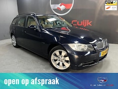 BMW 3-serie Touring - 318i Business Line | Leder | Navi | Cruise