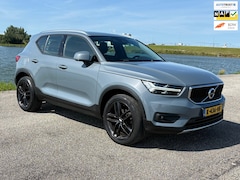 Volvo XC40 - 1.5 T3 R-Design/Aut/Navi/Nardo Grey/ECC/Vol Opties