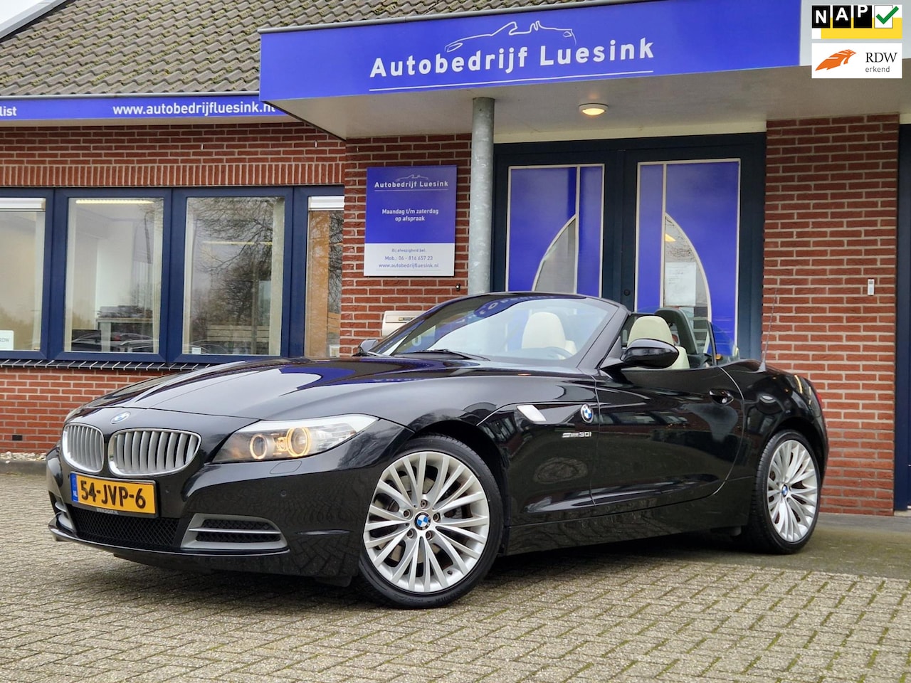 BMW Z4 Roadster - SDrive30i Introduction Origineel Nederlands Alarm III Elektrische Sportstoelen Cruise Cont - AutoWereld.nl