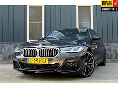 BMW 5-serie - 530i xDrive M-Sport Rijklaarprijs-Garantie Schuifdak Laser light Leder Navigatie 20 Inch H