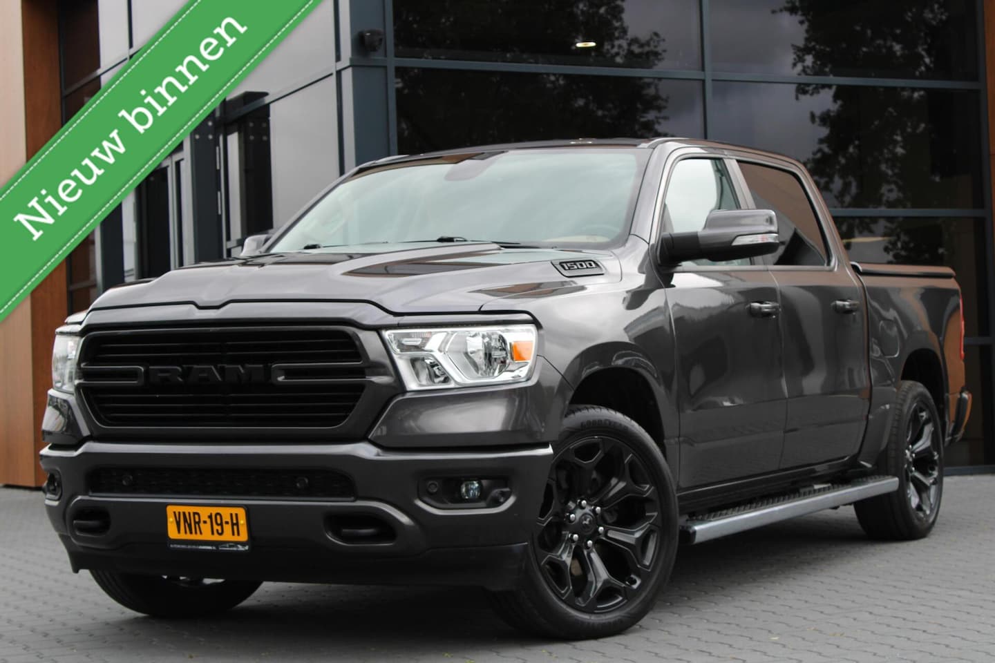 Dodge Ram 1500 - Big Horn 3.6L V6 Crewcab 4x4 - AutoWereld.nl