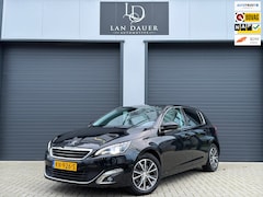 Peugeot 308 - 1.2 Allure / Wit INTERIEUR / Pano / Luxe uitv