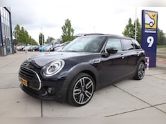 MINI Clubman - 1.5 Cooper Business Ed. FULL LED, Carplay, Pano, Leder BOMVOL Zomer aanbieding