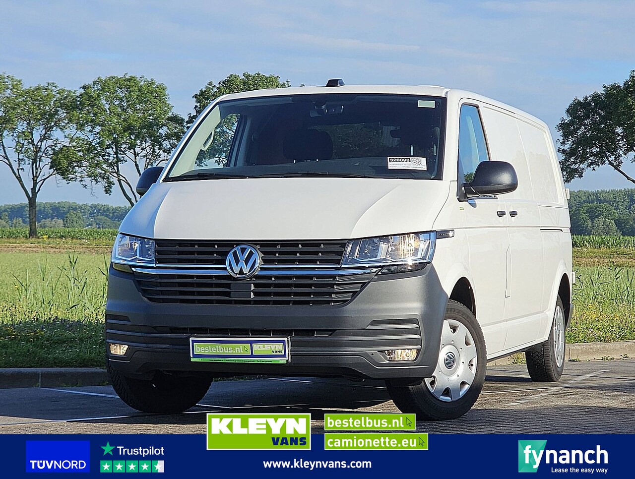 Volkswagen Transporter - 2.0 TDI T6.1 L2H1 Deuren AC! - AutoWereld.nl