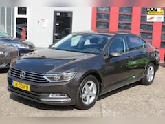 Volkswagen Passat - 1.4 TSI, SEDAN , CR Contr, Trekhaak, LM Velg