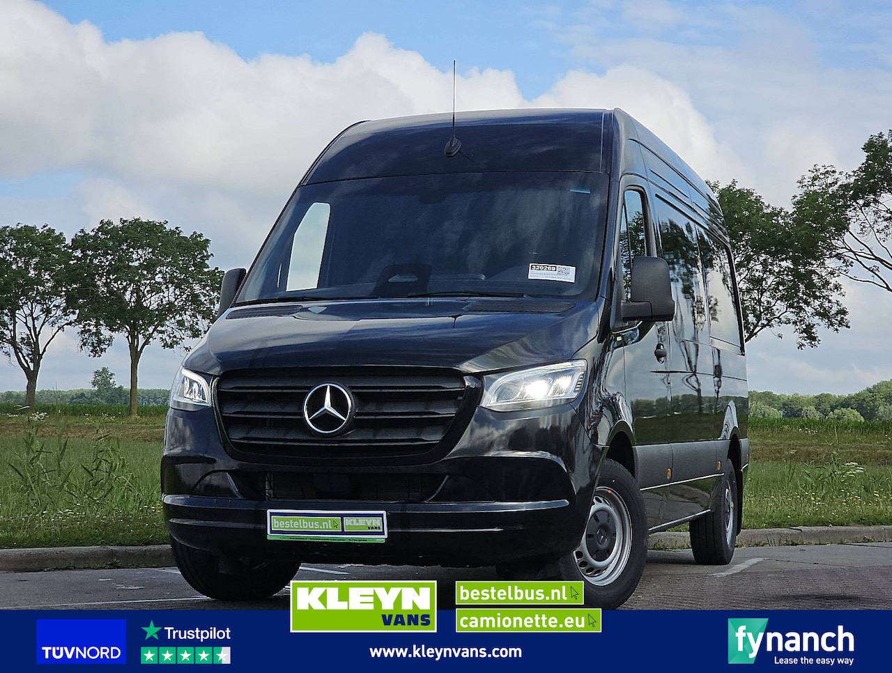 Mercedes-Benz Sprinter - 319 L2H2 LED Mbux 190Pk! - AutoWereld.nl