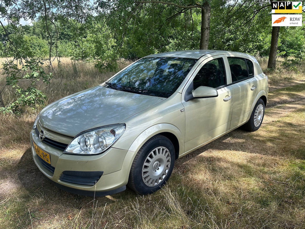 Opel Astra - 1.6 Essentia A.P.K t/m 11-06-2026 - AutoWereld.nl