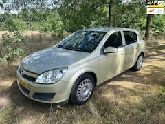 Opel Astra - 1.6 Essentia A.P.K t/m 11-06-2026
