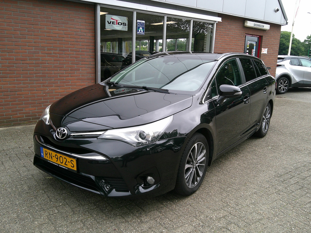 Toyota Avensis Touring Sports - 1.8 VVT-i SkyView Edition Trekhaak - AutoWereld.nl