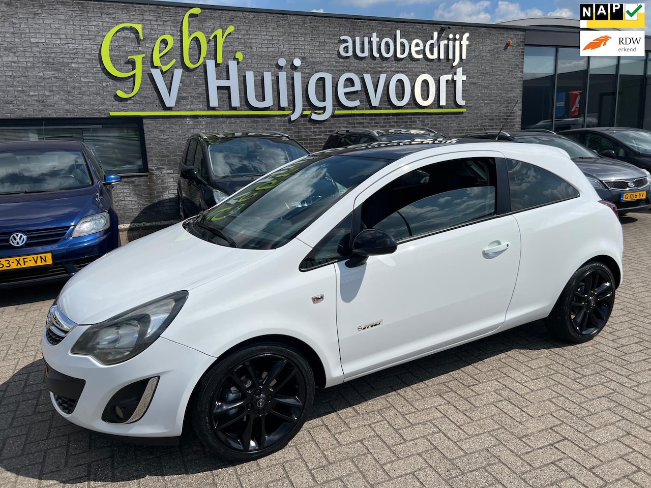 Opel Corsa - 1.2-16V Anniversary Edition sport - AutoWereld.nl