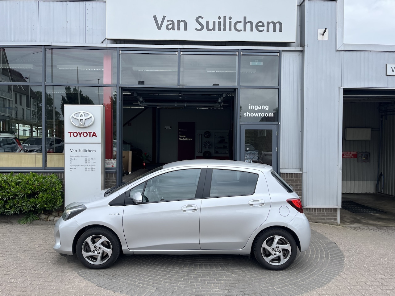 Toyota Yaris - 1.5 Hybrid Trend 1.5 Hybrid Trend - AutoWereld.nl