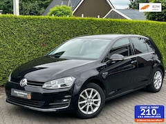 Volkswagen Golf - 1.2 TSI Trendline | TREKHAAK | STOELVERWARMING | CRUISE CONTROL
