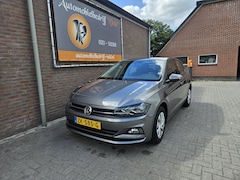 Volkswagen Polo - 1.0 MPI Comfortline