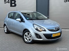 Opel Corsa - 1.4-16V Cosmo 2014 Xenon/cruise/stoelverwarming