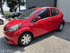 Toyota Aygo - 1.0-12V + / nette auto / inruil mogelijk /