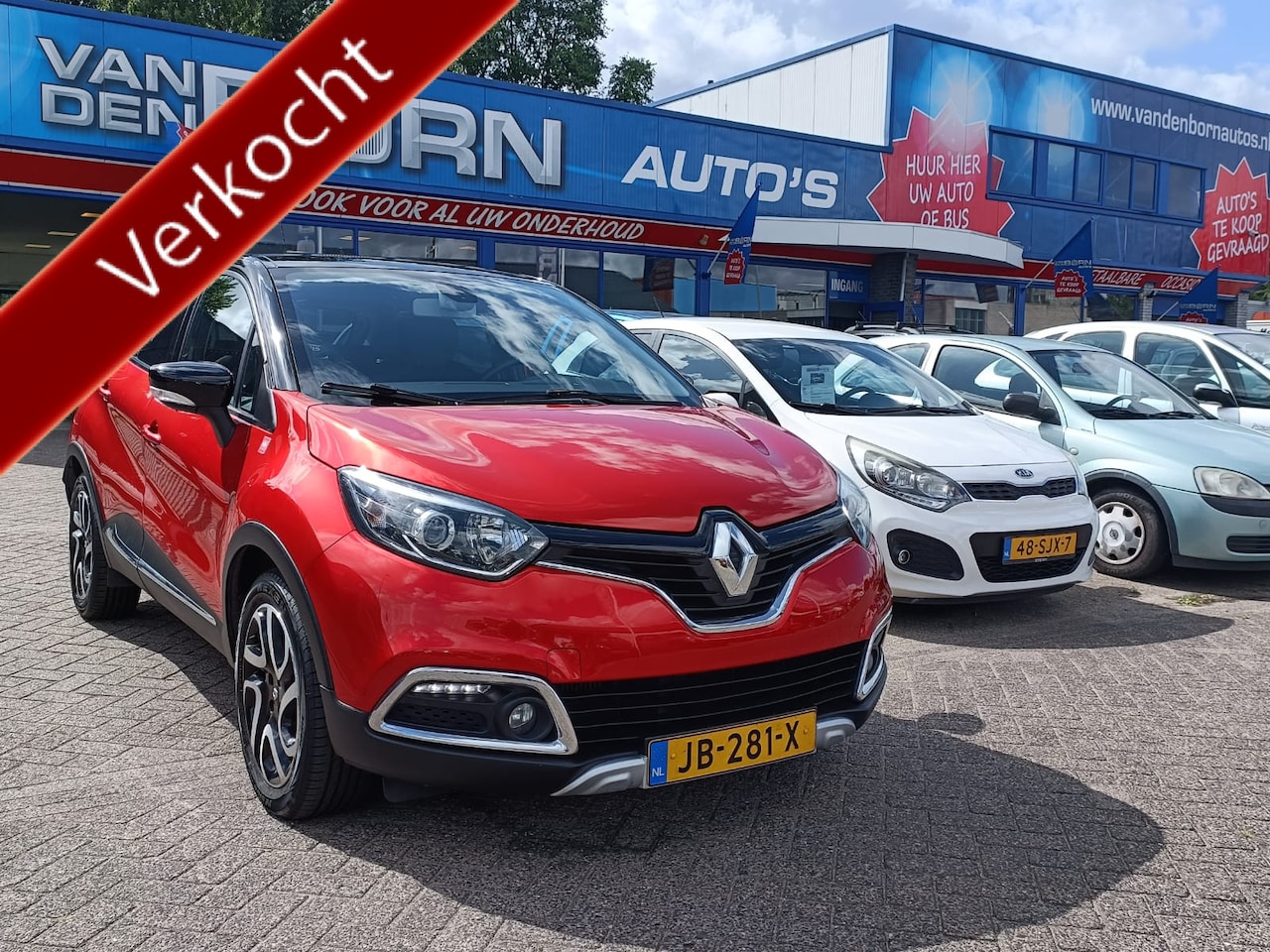 Renault Captur - 1.2 TCe Helly Hansen Hoogzitter Automaat Trekhaak 12 mnd garantie - AutoWereld.nl