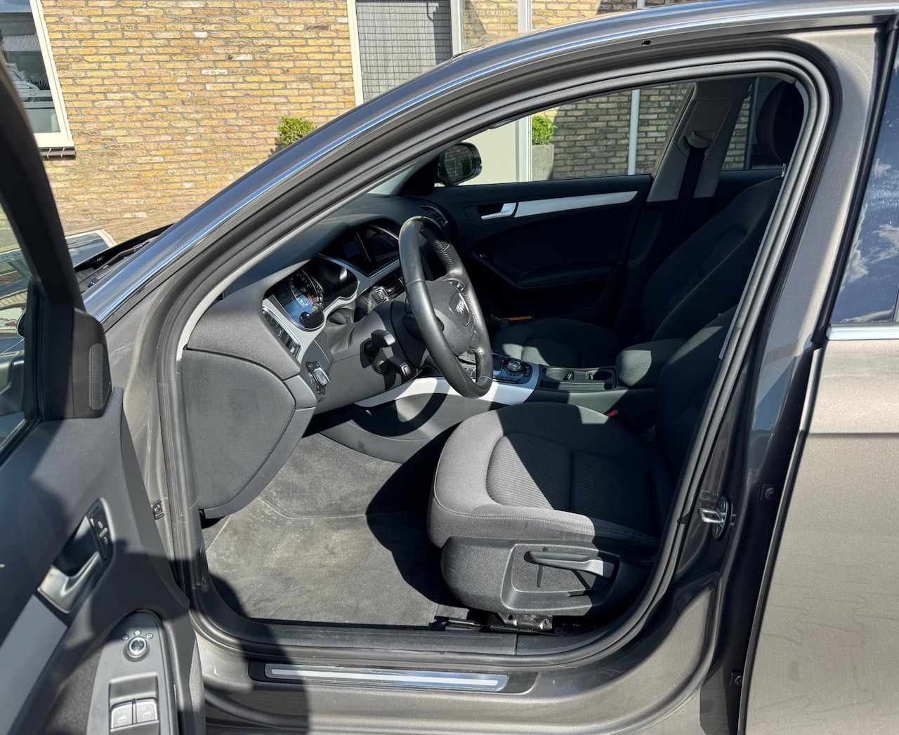 Audi A4 Limousine - 1.8 TFSI Advance Bj 2015 Automaat prachtige auto - AutoWereld.nl