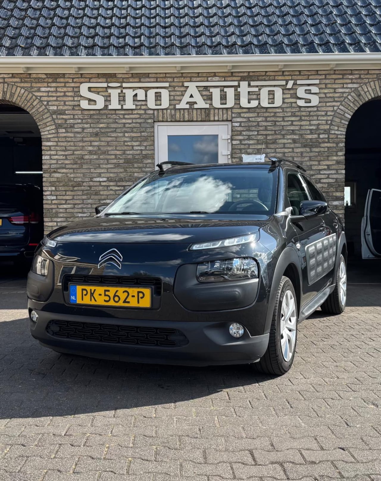 Citroën C4 Cactus - 1.2 PureTech Feel Bj 2017 met slechts 107794 km - AutoWereld.nl