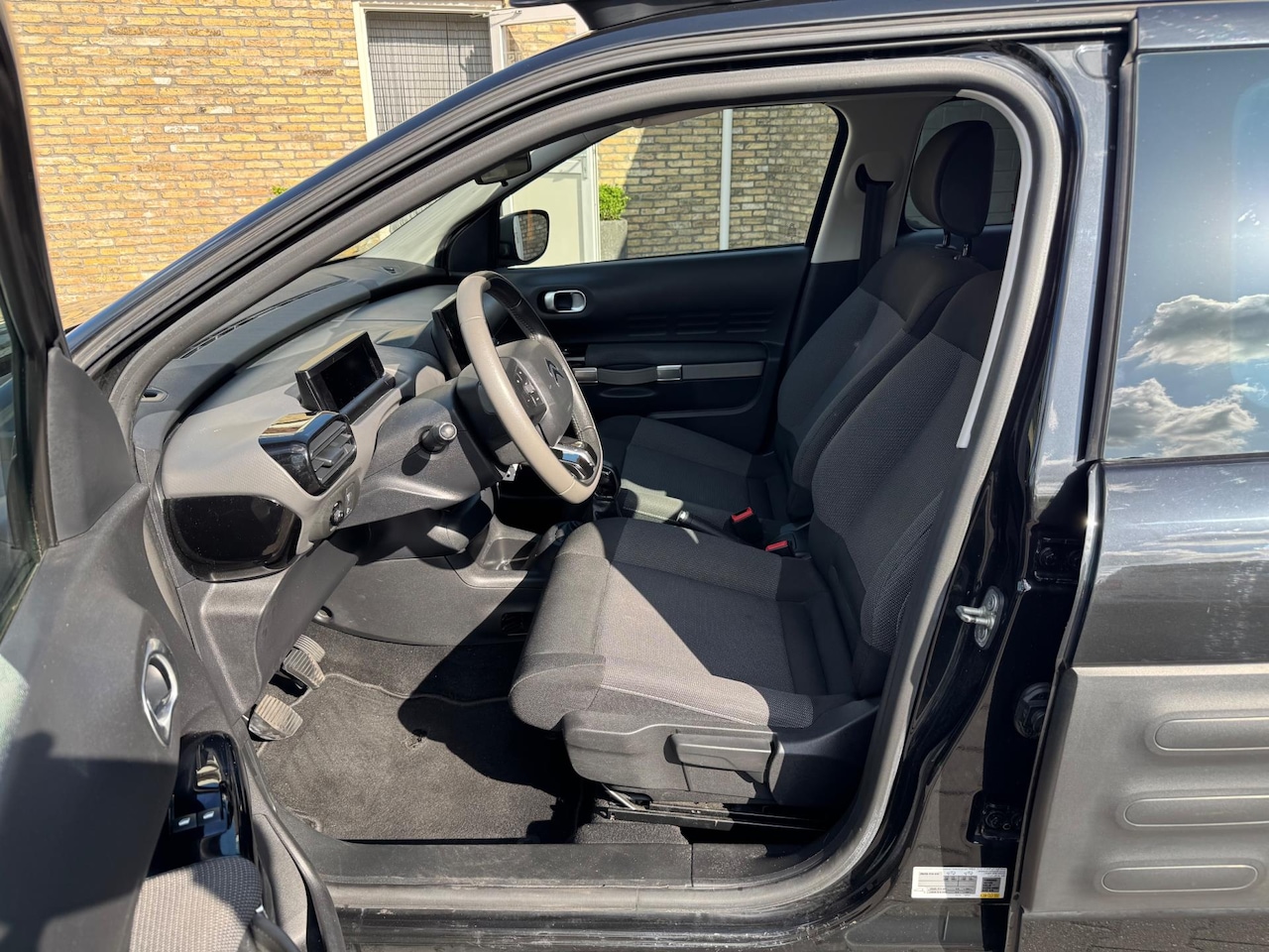 Citroën C4 Cactus - 1.2 PureTech Feel Bj 2017 met slechts 107794 km - AutoWereld.nl
